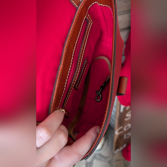 Dooney & Bourke Red Pebbled Leather Kyra Shoulder Bag - Picture 10 of 13